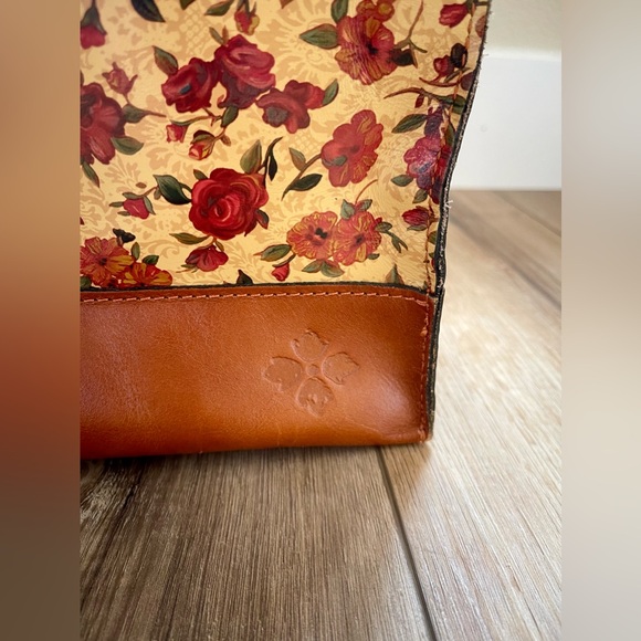 Rose Patricia Nash Tote | 100% Leather | Designer | Excellent Used Condition - Picture 4 of 13